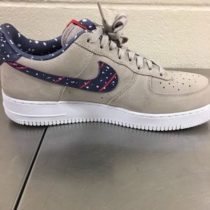 Nike AF1 lows 10.5